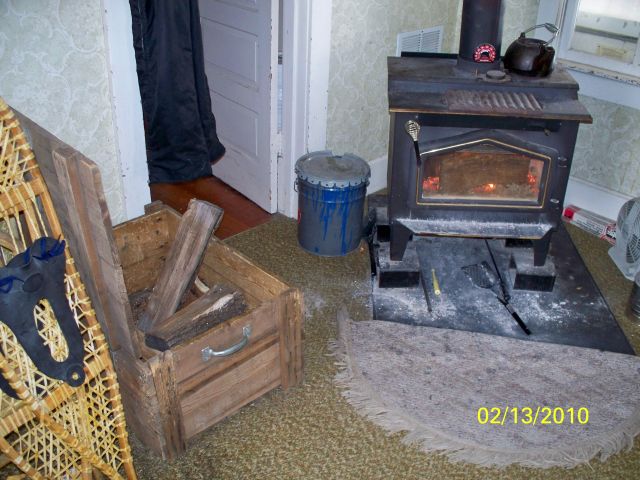 Woodstove livingroom reduced.jpg